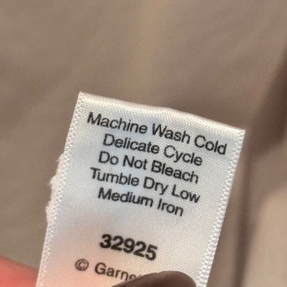 Woman's Beige Tunic, Size XL, Garnet Hill - Picture 9 of 10